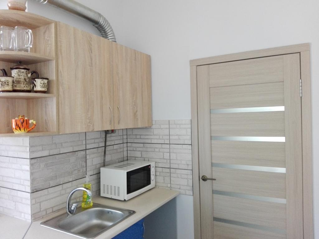 Apartment On Kryvorizhstal Street 35-24 Krivoy Rog Luaran gambar