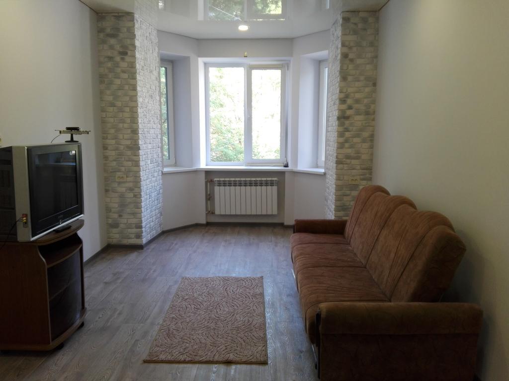 Apartment On Kryvorizhstal Street 35-24 Krivoy Rog Luaran gambar